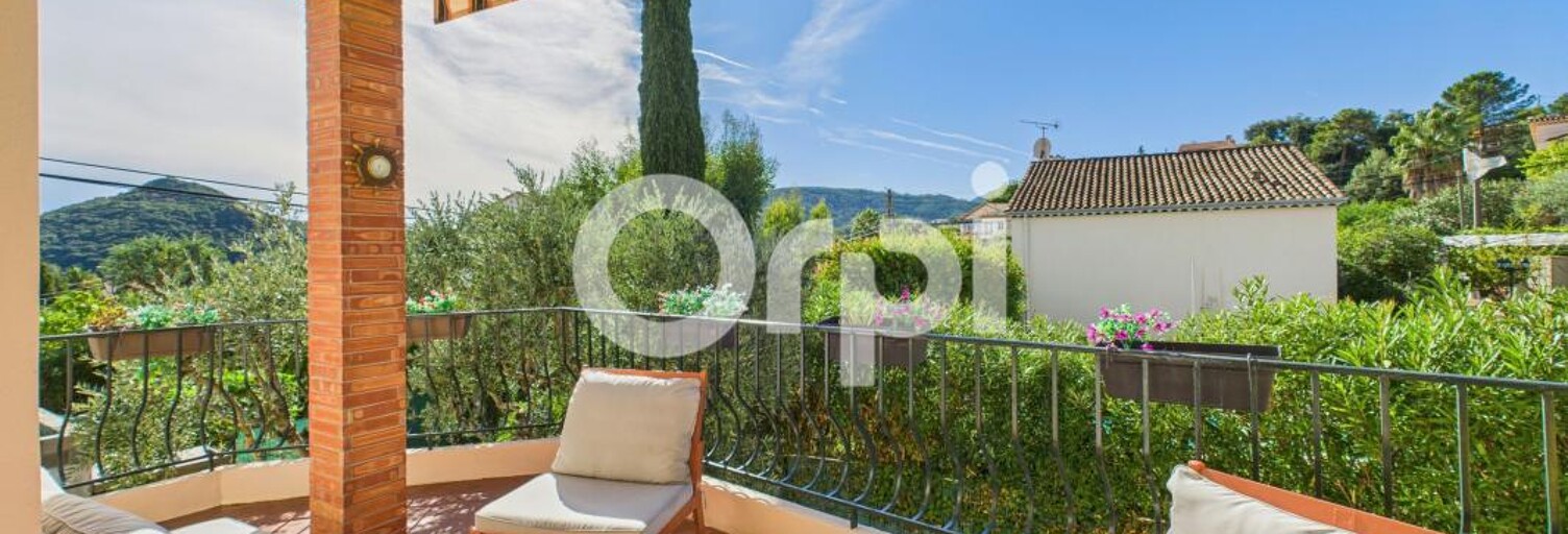 Maison 5 Pièces 132 m² à vendre à Mandelieu-la-Napoule (06210)