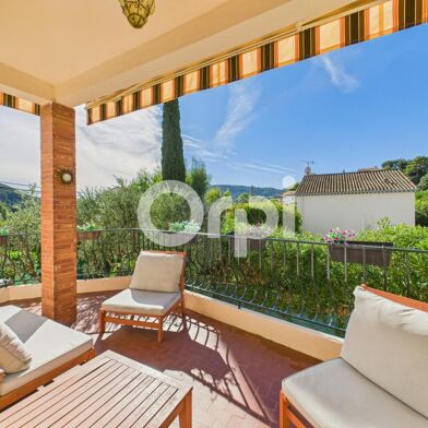 Maison 5 pièces 649000 €