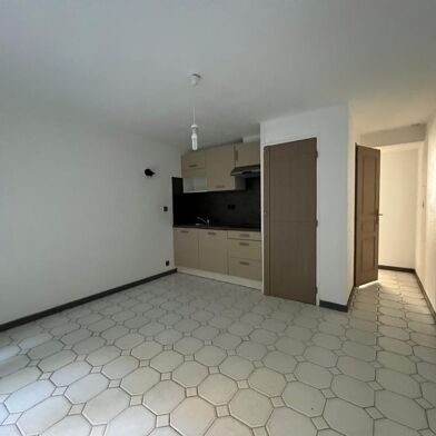 Appartement 2 pièces 189200 €