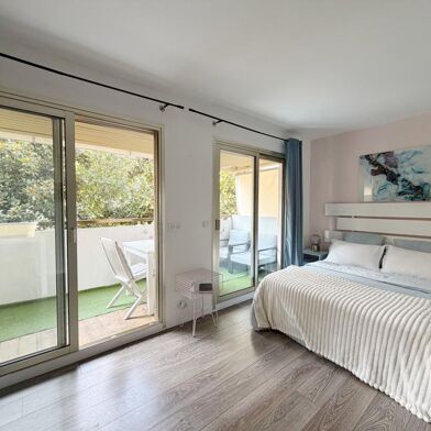 Appartement 1 pièces 210000 €