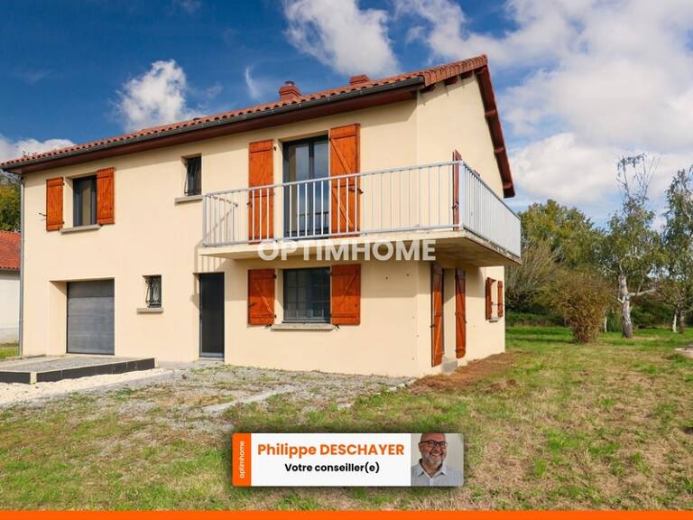 Maison entièrement rénovée sur deux niveaux indépendants de 129 m² - 6 pièces - 3 chambres sur terrain clos de 1744 m² - 87210 LE DORAT — photo 1