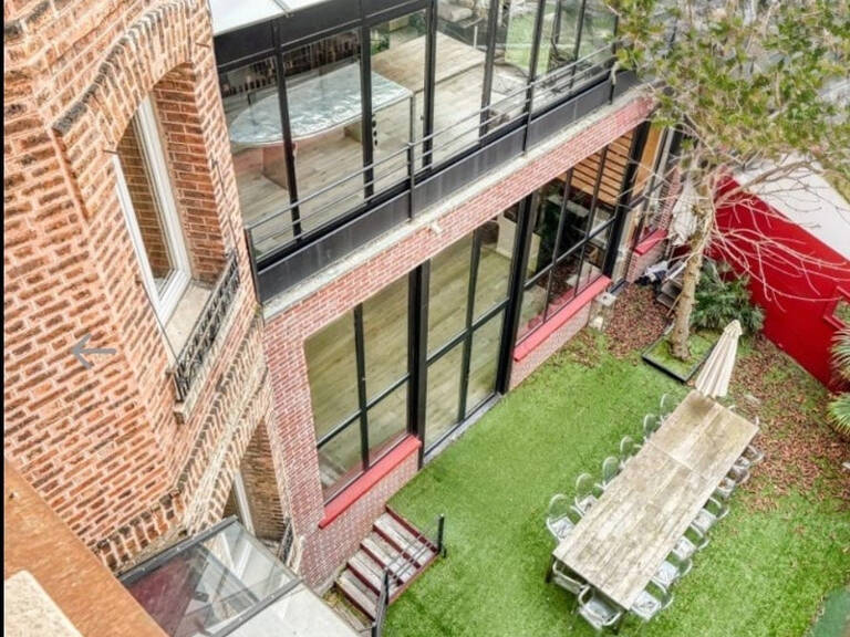 PARIS 17E – IMMEUBLE D’EXCEPTION AVEC JARDIN PRIVATIF, TERRASSES & ROOFTOP – 600 M² ENTIÈREMENT RÉNOVÉS — photo 1