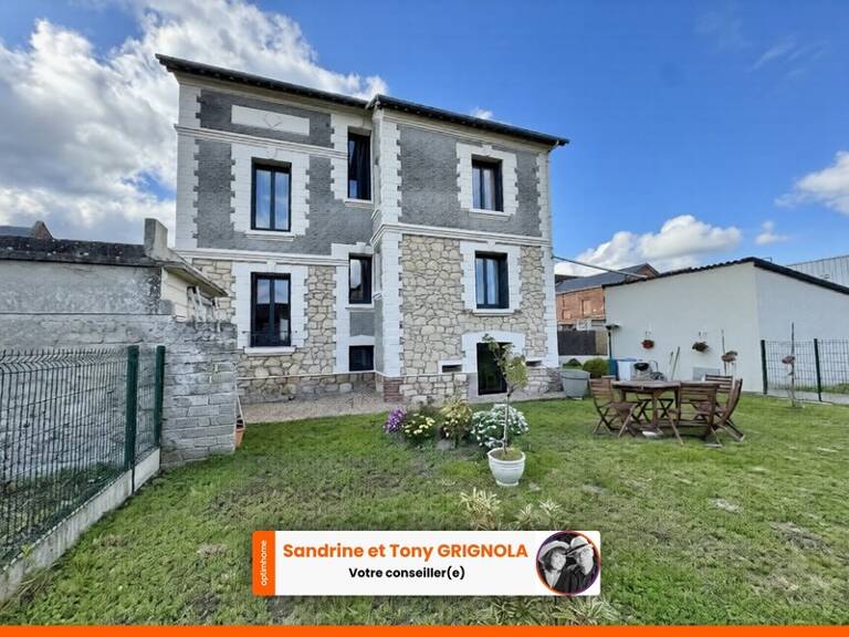 MAISON BOURGEOISE RÉNOVÉE – 250 m² – 10 PIÈCES – JARDIN – GARAGE – LISIEUX — photo 1