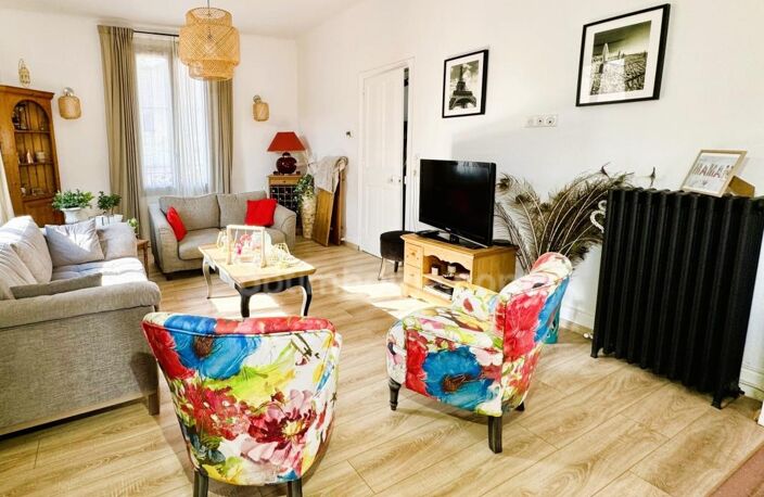 MAISON BOURGEOISE A VENDRE A LISIEUX (14100) – 250 M² – 10 PIECES – JARDIN – GARAGE — photo 4