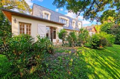 Maison 8 pièces 599000 €