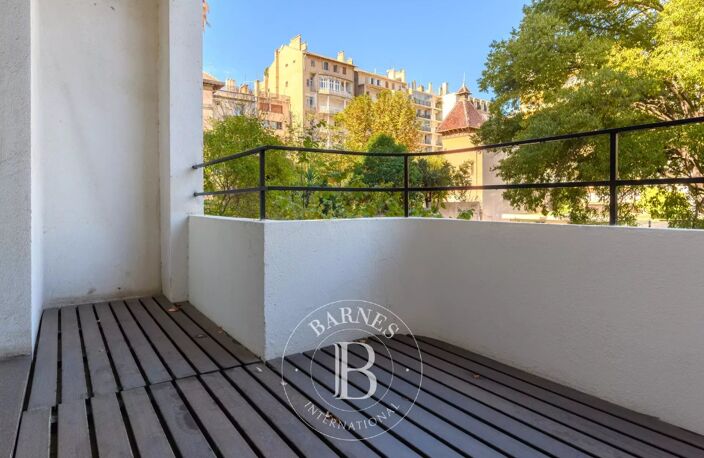 EXCLUSIVITE - VENTE 13008 - CARRE D'OR - APPARTEMENT 218 m² - CH — photo 5