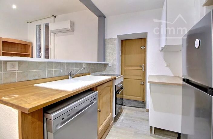 Appartement T3 de 79 m² + cave + 2 parkings — photo 5