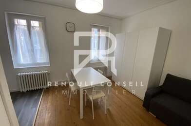 Appartement 1 pièces 490 €