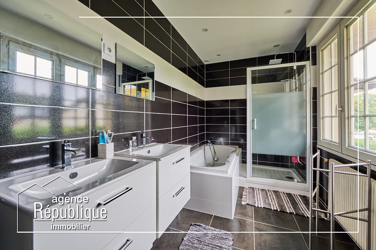 Photo Maison 4 chambres avec piscine image 4/4