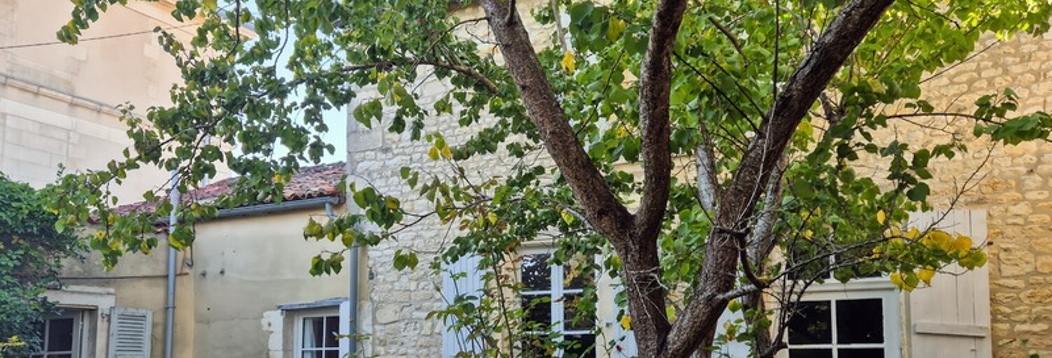 Maison 6 Pièces 151 m² à vendre à Saint-Jean-d'Angély (17400)