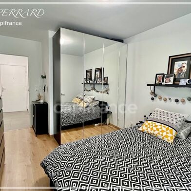 Appartement 3 pièces 360000 €