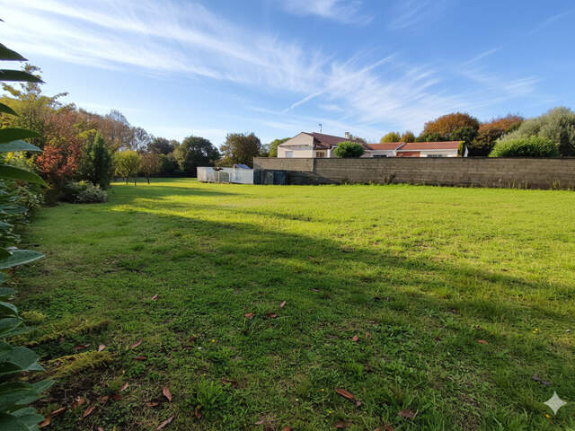 Terrain coup de cœur à Meschers-sur-Gironde – 1 500 m² viabilisés, secteur calme et recherché — photo du bien