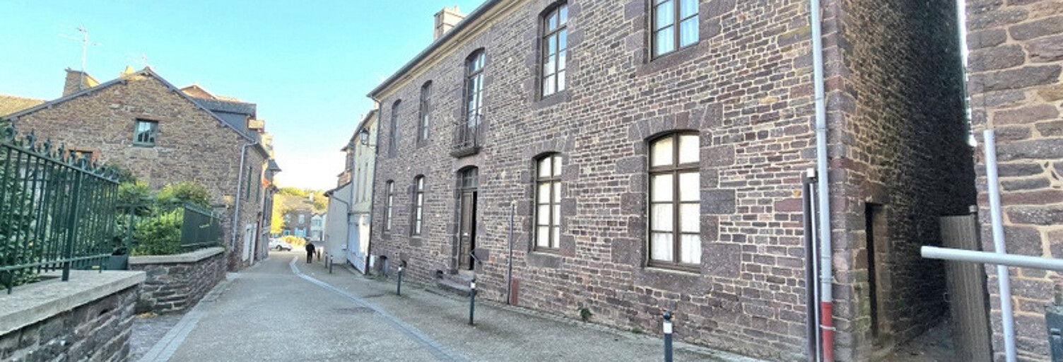 Maison 17 Pièces 275 m² à vendre à Montfort-sur-Meu (35160)