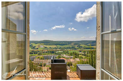 Maison 9 pièces 539000 €