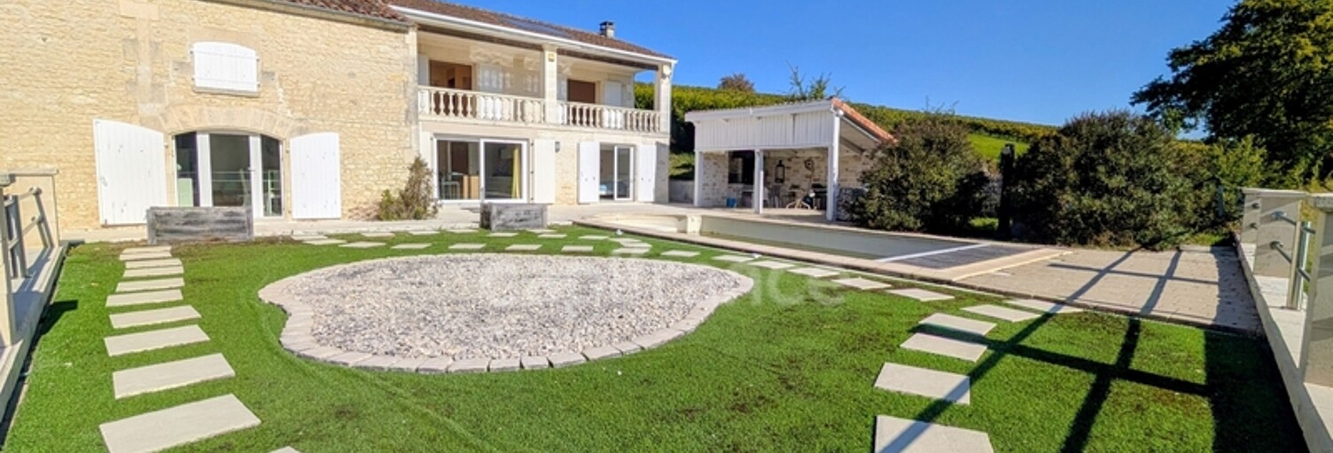 Maison 11 Pièces 250 m² à vendre à Lignières-Ambleville (16300)