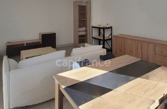 Superbe T3 de 72 m² entièrement rénové – Quartier Historique de Saint-Gaudens — photo 5