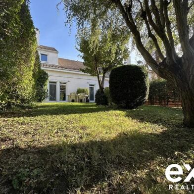 Maison 5 pièces 349900 €