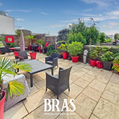 Appartement 4 pièces 644000 €