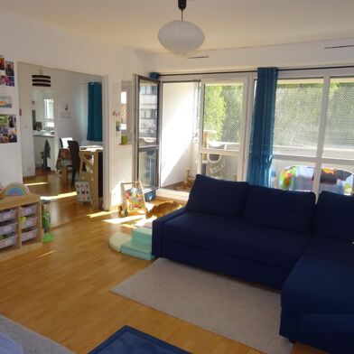 Appartement 5 pièces 1295 €