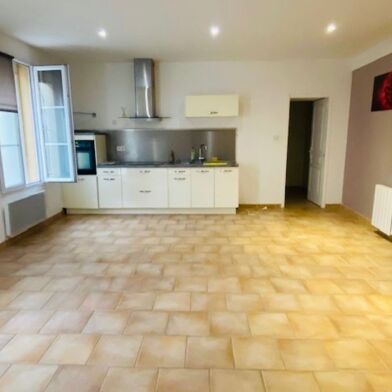 Appartement 3 pièces 650 €