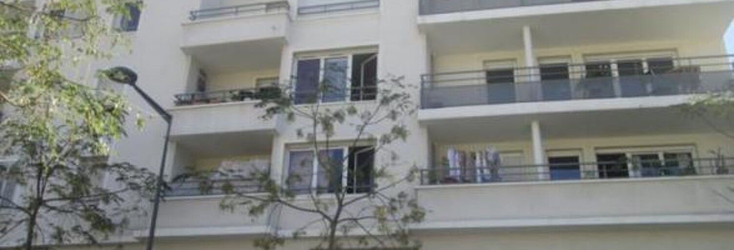 Appartement 2 Pièces 50 m² à louer à Marseille 2 (13002)