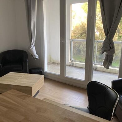 Appartement 1 pièces 560 €