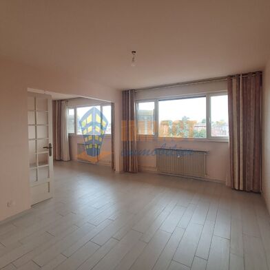 Appartement 4 pièces 157000 €