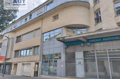 Appartement 4 pièces 809 €