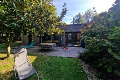 Maison 4 pièces 2400 €