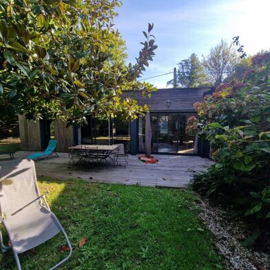 Maison 4 pièces 2400 €