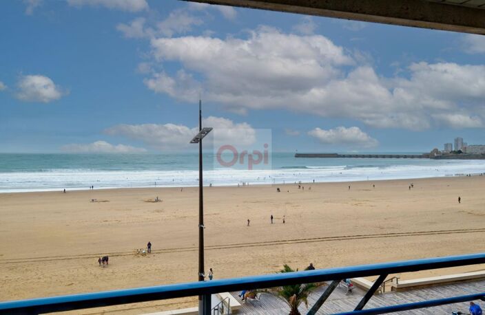 Appartement à vendre face mer sur le remblai des Sables d'Olonne — photo 2