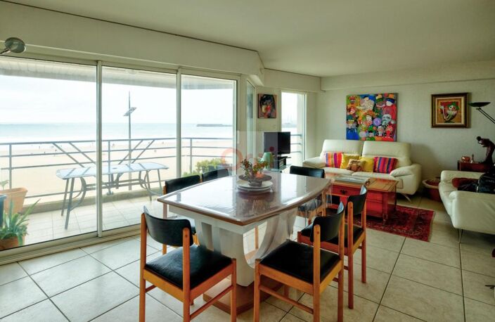 Appartement à vendre face mer sur le remblai des Sables d'Olonne — photo 4