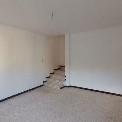 Appartement 4 pièces 720 €