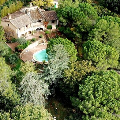 Maison 7 pièces 800000 €