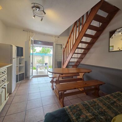 Maison 2 pièces 750 €