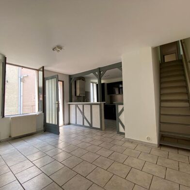 Appartement 3 pièces 470 €