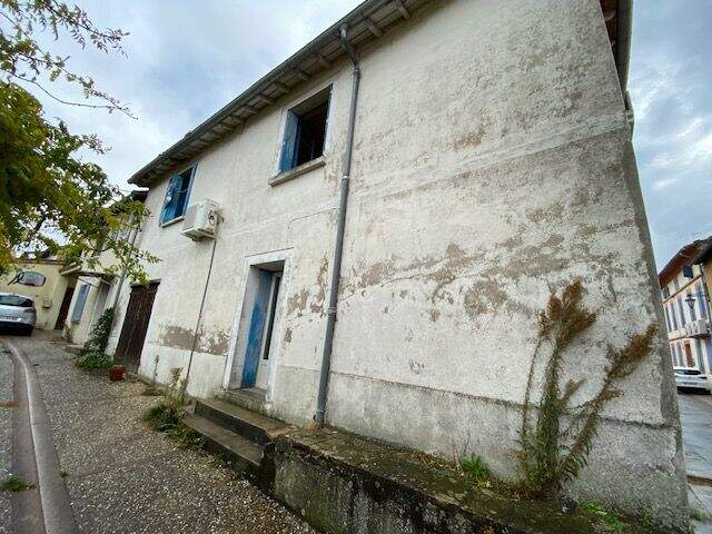 À vendre – Maison de ville à rénover – Saint-Sulpice-la-Pointe — photo du bien