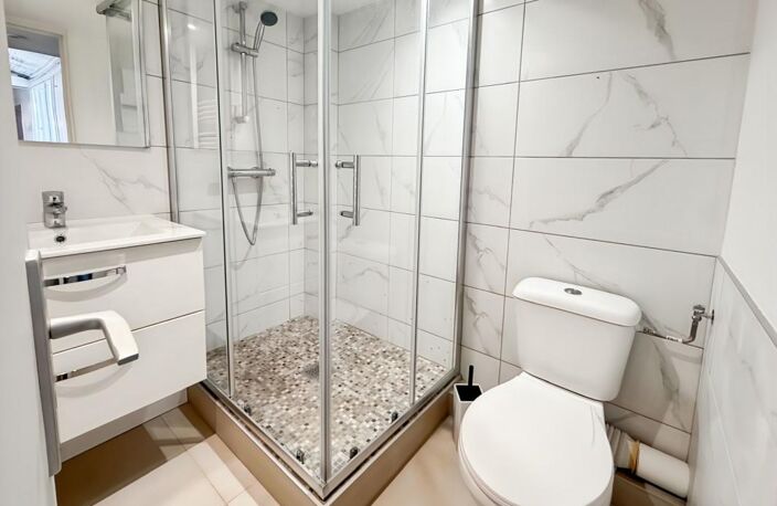 Appartement À Vendre Hyper Centre Reims — photo 4