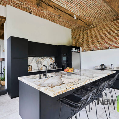 Bureau 15 pièces 799000 €