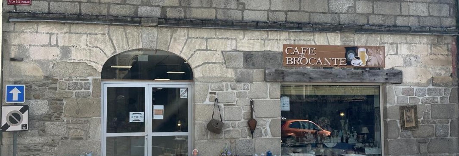 Commerce  150 m² à vendre à Saint-Léonard-de-Noblat (87400)