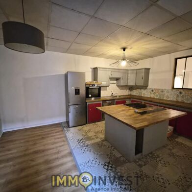 Appartement 6 pièces 154000 €
