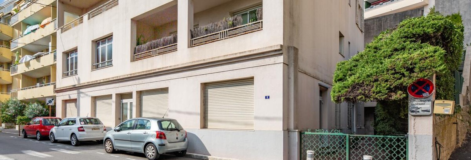 Bureau  254 m² à vendre à Grasse (06130)