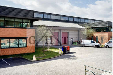 Local industriel  11227 €