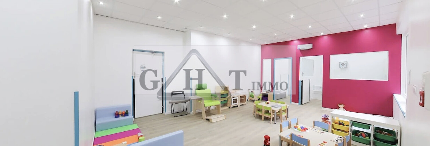 Commerce  415 m² à louer à Aubervilliers (93300)