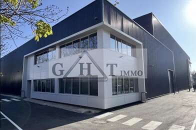 Local industriel  13840 €