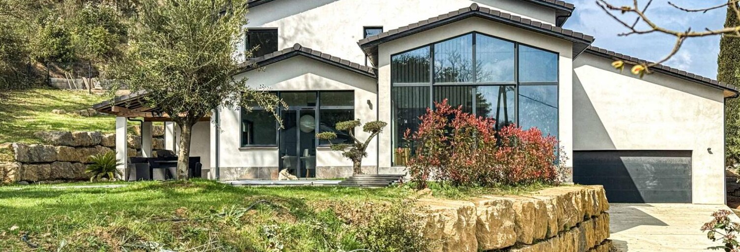 Maison 8 Pièces 198 m² à vendre à Carcassonne (11000)