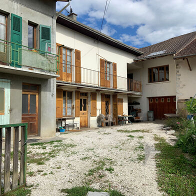 Maison 5 pièces 325000 €