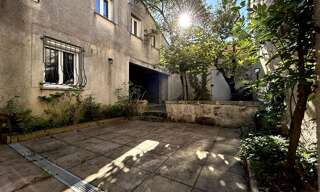 Immeuble  210 m² à vendre à Bordeaux (33800)