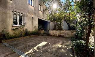 Immeuble  210 m² à vendre à Bordeaux (33800)