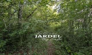 Terrain  2190 m² à vendre à Saint-Martial-de-Nabirat (24250)